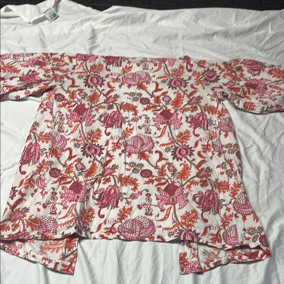 Roller Rabbit Floral Kimono - Picture 3 of 3